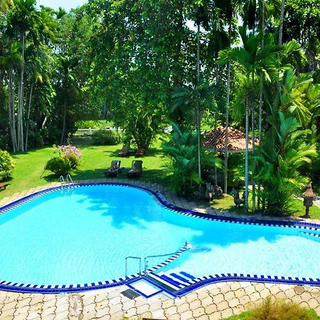 Ayubowan Swiss Lanka Bungalow Resort Bentota Exterior foto