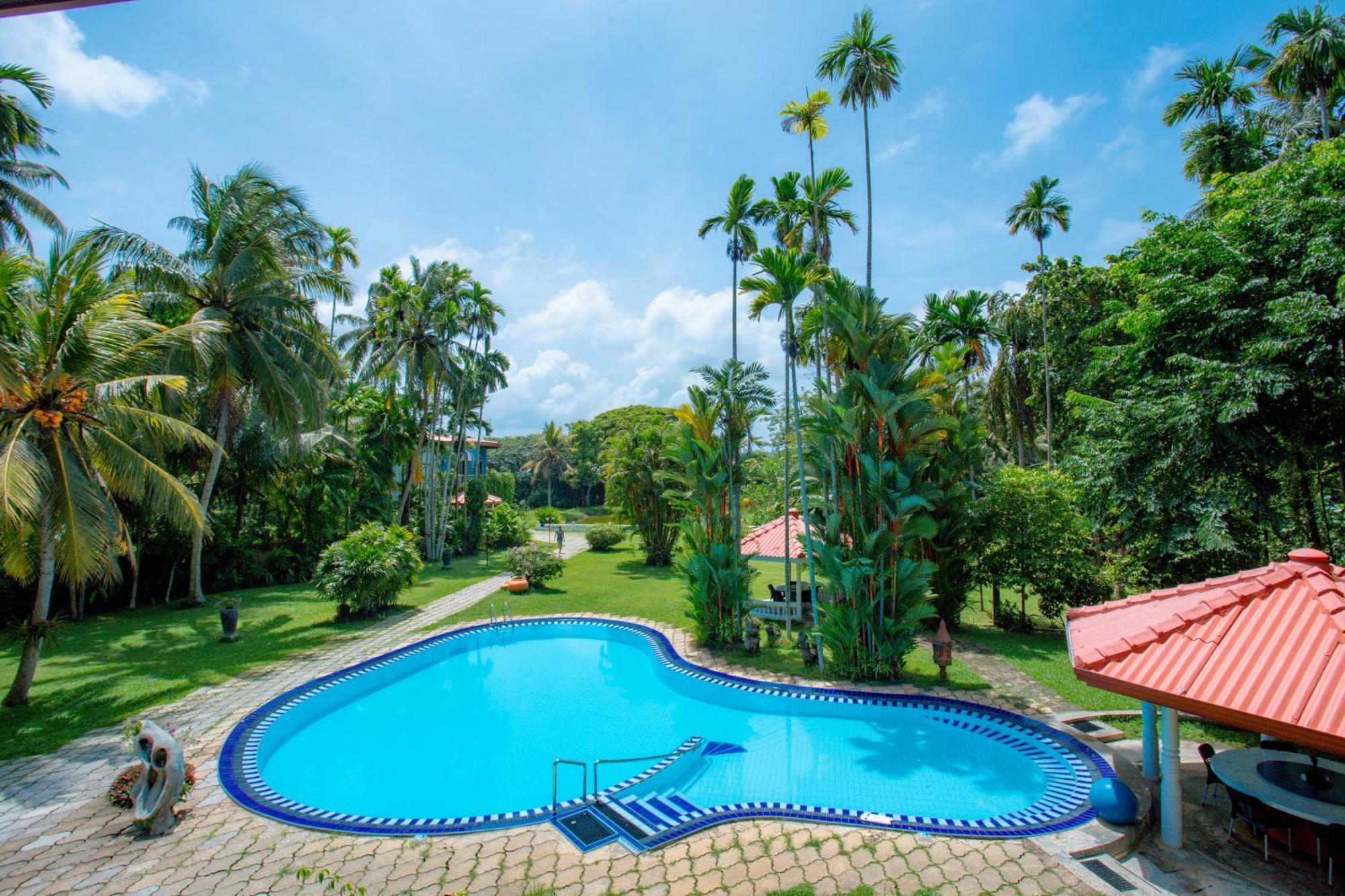 Ayubowan Swiss Lanka Bungalow Resort Bentota Exterior foto