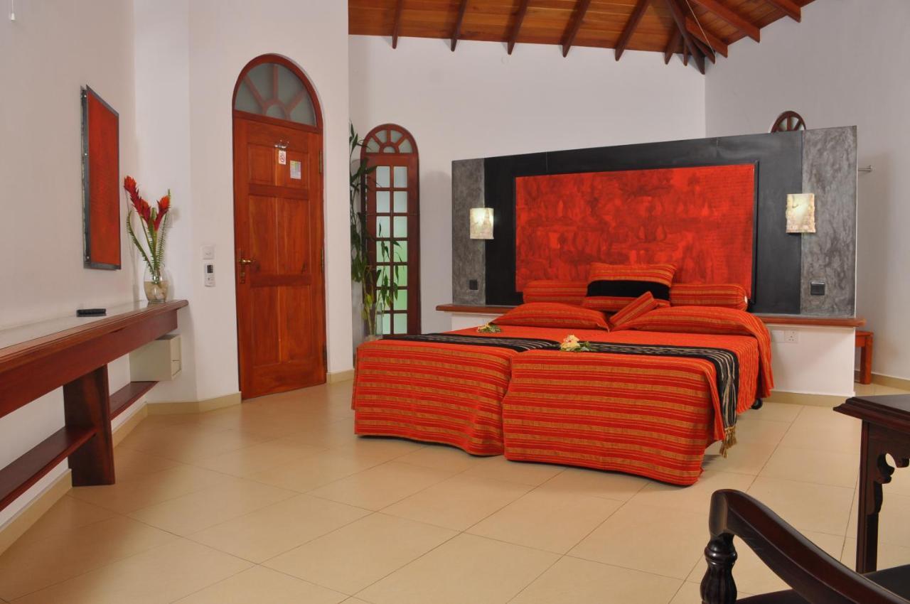 Ayubowan Swiss Lanka Bungalow Resort Bentota Exterior foto
